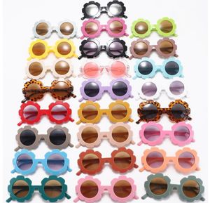 Kids Sunglasses Lovely Sunflowers Sun Glasses Designer Round Frame Girls Frosted Glasses Children039s Sunscreen Shades Fashion 5714784