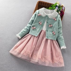 Bekleidungssets Baby Girls Set 2023 Frühling Herbst Kids Baumwolle Langarm Pullover Mantel Spitzenkleid 2pcs Anzüge für Prinzessin Kostüm