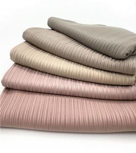 Scarves 10pcslot Ribbed Jersey Hijab Customization Acceptable Mini Pleated Plain Striped Scarf High Quality Pashmina Shawls OEM7751999