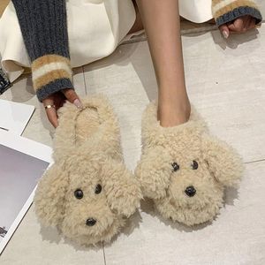 Slippers Dog Mulheres Mulheres Casa Invernal Slides Kawaii Sapatos Faleirinhos Branco Preto Funny Fetoon fofo Um verão mais recente com Box SZ 36-45