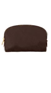 10A Mirror Quality Women's Makeup Bag Fashion Bag Women's Designer toalettartiklar Resväska kvinnors handväska högkvalitativ koppling väska vita låda