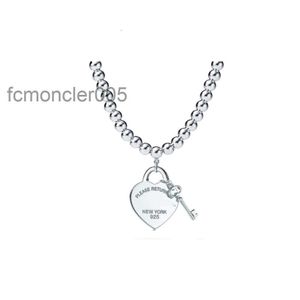 Designer Classic S925 Sterling Silver Heart Key Gold Plated Diamond Necklace Popular Love Pendant Collar Chain 5MG9