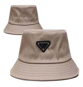 Luxurys Homens Mulheres Cap Moda Stingy Brim Hat Designers Padrão de Impressão Respirável Casual Equipado Chapéus de Praia com Letras Opcional5145895