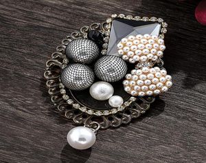 Pins broszki kryształowy rhinestone perłowy retro broszka łza łza w stylu do przyjęcia biżuterii akcesoria Whole8711111