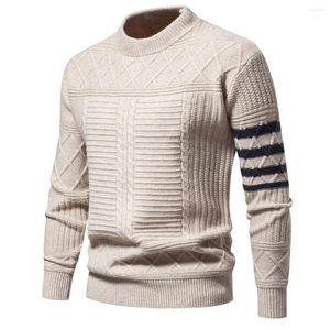 Suéteres masculinos homens quentes de manga longa Pullover redondo de pescoço sólido Torções de massa fritada Sweater Classic com veludo espessura Casual Britânico 3xl