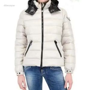 Nowa zimowa dana damska kurtka moda zagęszczona Downs Płaszcze swobodne wygodne na zewnątrz ciepłe puffer kurtki Multicolor Parma popularne123