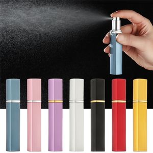 12 ml Parfümflaschen nachfüllbare Mini -Reisegröße leerer Atomizer Parfüm -Sprühflaschen tragbare Leckdosensprühflasche für Frauen Männer