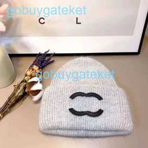 Hat Designer Beanie Brand Men's Women's Autumn and Winter Small Fragrance Style New Warm Fashion All-match Ce Letter Knitted TEMW