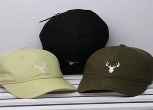 New Deer Head Snapback Caps Exklusiva anpassade designmärken Cap Men Kvinnor Justerbar golf Baseballhatt Casquette Hats3548410