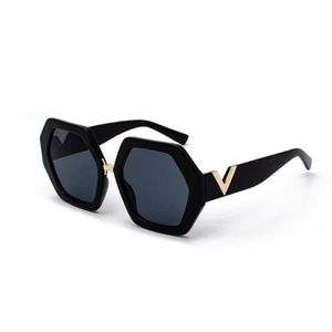 Solglasögon polygonala ramar Monokroma svarta linser Herrkvinnor Retro Sun Glasses Hexagon Sell273b