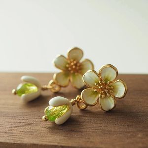 Ohrstecker, süßer, eleganter Apfelblüten-Ohrring für Damen, Mode-Accessoires, einfacher Blumen-Tropfen-Ohrschmuck, Emaille-Glasur