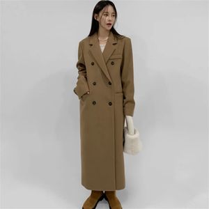 Long Woolen Coat Women Straight Shoulder Camel Double-Breasted Tweed Coat 231225