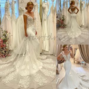 Dream Mermaid Wedding Dress With Lace Elegant Mermaid V Neck Satin Rustic Country Style Bride Dress Illusion Back Garden Bohemian Boho Bridal Gowns 2024