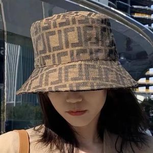 Moda Tasarımcıları Erkek Kadınlar İçin Mektup Kova Şapkası Kahverengi Balıkçı Beach Sun Visor Geniş Kötü Şapkalar Katli2243