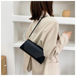 Waist Bags Europe And The United States Fashion Net Red Solid Color Small Square Bag Women's Shoulder Underarm Baguette