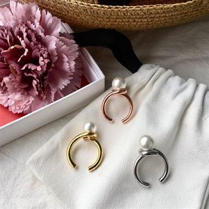 Biżuteria mody 316L Tytanium Pearl Bee Pierścień otwarte pierścionki Rose Gold Srebrny Pierścień Podwójne serce Pierścień dla kobiety213k