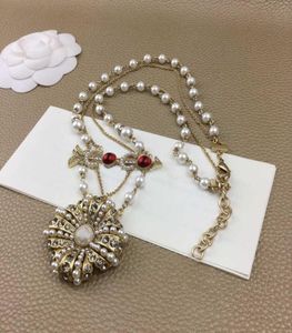 2020 Brand Fashion Jewelry Women Vintage Pearls Chain Big Flower Pendants Red Crystal Necklace Party Fine Fashion Jewelry2810210