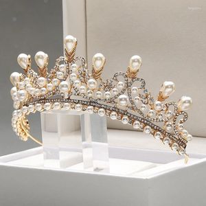 Saç klipleri itacazzo gelin şapkası - bir altın bayan moda düğün prenses taklidi inci inci klasik tiaras kız lüks doğum günü taç