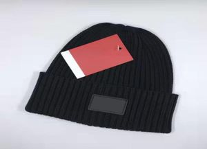 MENS BEANIES CAPSS LETTERS Tryckt BRIM HATS för män Kvinnor unisex Skull Cap Resort Outwears Warm Casual Knits Hat 9 Options2481376