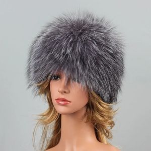 Icymi Women Real Fox Fur Hats Winter Elastic Luxury Fur Caps編み並んで並んでいる本物のアライグマフォックスファービーニーロシア爆撃機の帽子231225