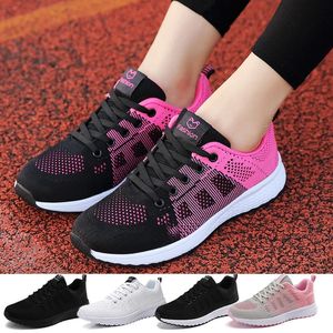 Kvinnor tennisskor andas mesh kvinna sportskor ljus utomhus jogging promenad sneakers snörning kvinnliga skor lägenheter skor 231226