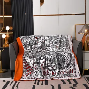 Luksusowy projektant kocem list wydrukowany pałac drukowana sofa łóżko podwójna warstwa lis aksamitne projektanci rzucają koce domowe dekoracja