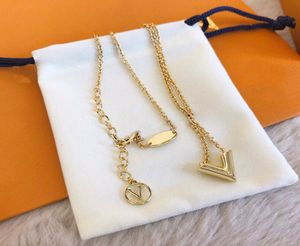 Jewelry Designer Pendant Necklace For Women Men Designers Necklaces Gold Chain Party Wedding Gift Lovers Luxury Letter L Box Nice4426838