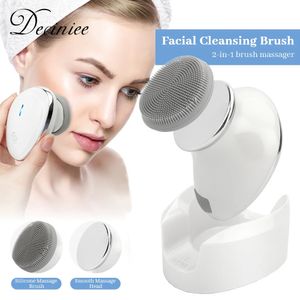 Powered Cleansing Brush Devices Face Borstes Sonic Vibration 2 I 1 Uppvärmd Massager Deep Cleaning Electric Face Cleanser 231225