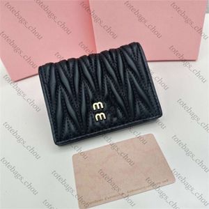 トップ5A mmムイシープスキンプリーツ女性のショートウォレットハイビューティーウォレットカードバッグ汎用性のあるファッション本革のシンプルな交換財布