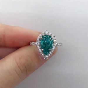 Rings Cluster Rings Solid 18K White Gold Lady Pear Shape 3CT Light Green Diamond Engagement For Women Love Promise Jewelry Beauitful Box