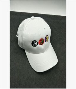 Nowe przybycie Gosha Tai Chi Gossip Haftowe czapki Ying Yang Caps Design Baseball Caps 7928207