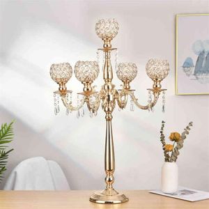 5 Arms Metal Candelabra Ev Tatil Dekorasyon Masası Centerpieces Düğün Partisi Şamdan 220208230v için kristal mum tutucular