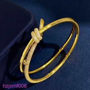 Hll2 Braccialetti con ciondoli Designer Bracciale t Marchio di lusso Nodo Bracciale di design Doppia linea Corda Donna Minoranza 18k Oro Argento Brillante cristallo Braccialetti con diamanti B