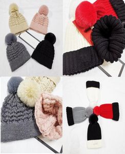 21SS Yetişkinler Kalın Sıcak Kış Şapkası Kadınlar İçin Yumuşak Streç Kablo Örme Pom Pom Beanies Hats Kadın Kafataları Kız Kayak Kapağı Beanie C5388350