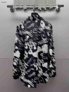 Camisa luxuosa Mulheres roupas de marca de moda de lapela de manga longa de alta qualidade de alta qualidade, 26 de dezembro