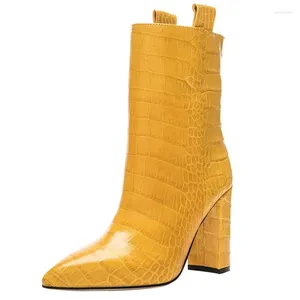 Stivali Strisce di pietra Stivaletti alla caviglia Slip on Tacco grosso giallo Solido Punta a punta Scarpe corte in pelle autunno inverno con tacco alto