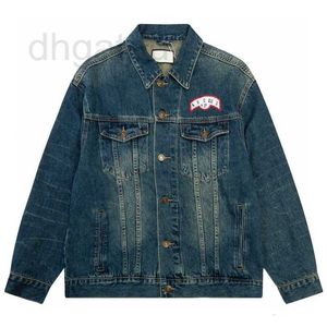 Herenjassen designermerk High-end versie van winter Gu Engels jack met lange mouwen en opklapbare kraag voor warmte, mode en casual Veelzijdige denim top OOF6