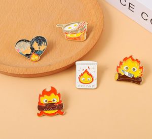 Calcifer smalto Spilla personalizzata Elfo del fuoco Spille anime giapponesi Spilla anime Distintivo bavero Gioielli cartone animato Regalo per bambini Amici Anime a2657336