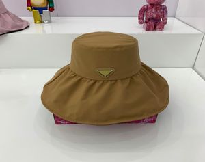 2021年のファッションデザイナー女性サマーバケツ帽子屋外旅行サンハット贅沢品質ビーチフィッシャーマンキャップ4色グッド3751084