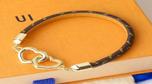 bransolety luksusowe projektanci kobiety urok bransoletka literta miłosna projekt mody biżuterii materiał skórzany z bransoletami BOU4573520