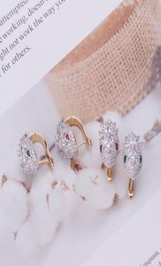 Fashion Lady mässing 18K Gold Micro Inlay Zircon Double Color Serpent Engagement Wedding 925 Silver Needle Stud Hoop Earrin6210909