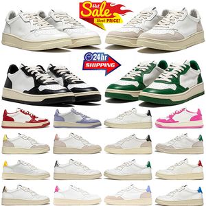 Designer Autry Medalist Casual Shoes Sneakers Män Kvinnor Action Two-Tone Panda White Black Leather Suede Fuchsia Gold Green Red Pink Yellow Low USA Outdoor Trainers