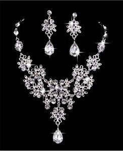 Bridal Crystal Necklace Earring Set Shiny Wedding Professional Jewelry Five Crystal Colors Extravagant And Beautiful Bride Jewelry6919370