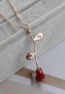 Zarte handgemachte Legierung rote Rose Blume Anhänger Halskette Schönheit Gold versilbert Charme Valentinstag Geschenke Frauen Modeschmuck4532870