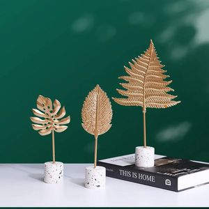 Home Decoration Accessories Feng Shui Gold Statuette Study Desk Ornaments Luxury Living Room Decoration Figurines for Interior 231225