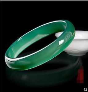 Bracciale midollare in giada verde giadeite tipo ghiaccio Yang braccialetto in giada con agata verde3271197