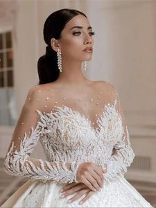 Luxury Arabic Dubai Beads Crystals Ball Gown Wedding Dress 2024 Vestido De Noiva Soft Tulle Illusion Long Sleeve Women Bridal Gowns Customed