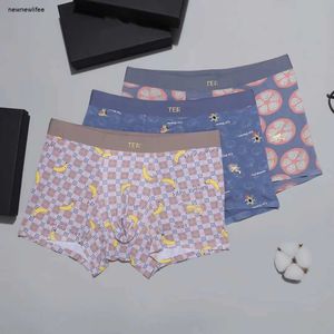 Designer Män underkläder Fashion Banana Logo Underwear Brand Silky Breattable Underwear Men kläder Tre par i en låda 26 december