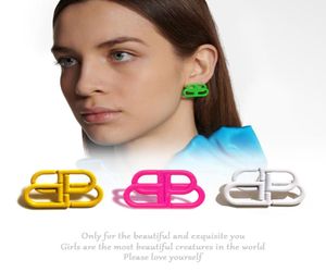 Einfache Ohrringe, kaltes Nischentemperament, Ohrhänger, europäische und amerikanische Persönlichkeit, geometrisches französisches Doppel-B-WordDangler, weiblicher Sinn für Design, Wild3378108