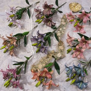 3 flores 3 bud lírio fabricantes atacado perfume lírio simulação seda flor lírio buquê pano de seda falso lírio
